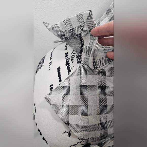 Cabi #5292 Valentina Plaid Black Gray Notch Collar Blazer Jacket Size 0 - Picture 8 of 16